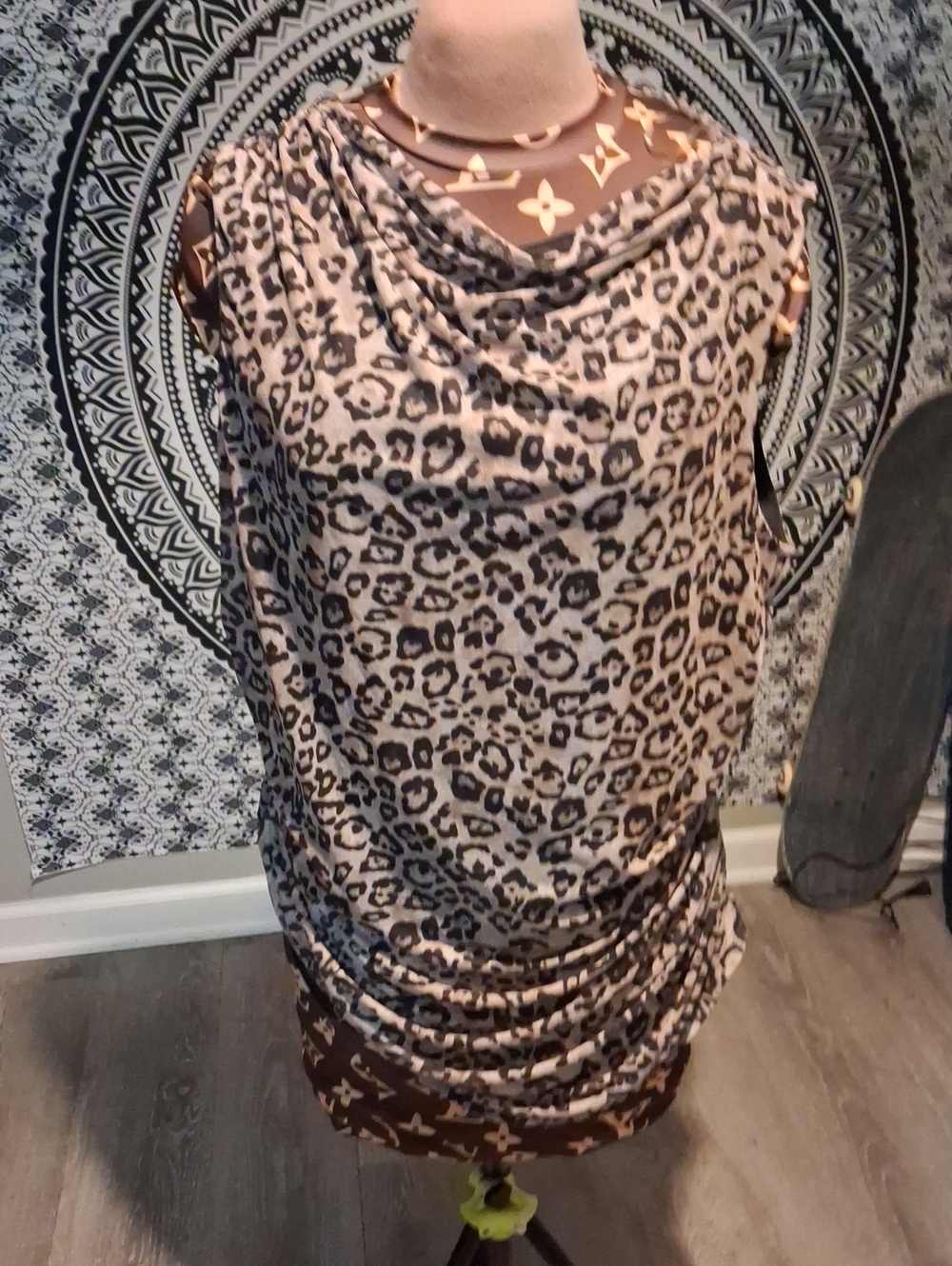 kathy ireland Leopard Print Tunic Size 2X Like New